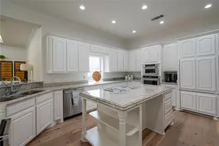 8308 Thistle Ct, North Richland Hills, TX 76182 - Photo 7