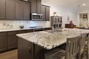 721 10th St, Argyle, TX 76226 - Photo 5