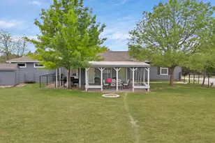 184 Wild Flower Trail, Weatherford, TX 76087 - Photo 5