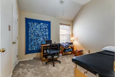 4804 Davy Crockett Trail, Fort Worth, TX 76137 - Photo 5