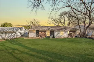 2425 Avis St, Mesquite, TX 75149 - Photo 19