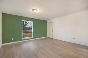 2425 Avis St, Mesquite, TX 75149 - Photo 11