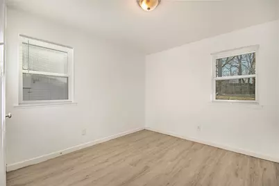 2425 Avis Street, Mesquite, TX 75149 - Photo 13