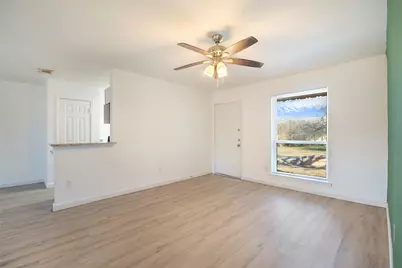 2425 Avis Street, Mesquite, TX 75149 - Photo 5