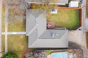 8426 Bocowood Dr, Dallas, TX 75228 - Photo 35