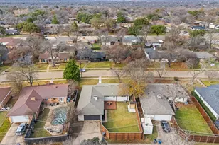 8426 Bocowood Dr, Dallas, TX 75228 - Photo 37