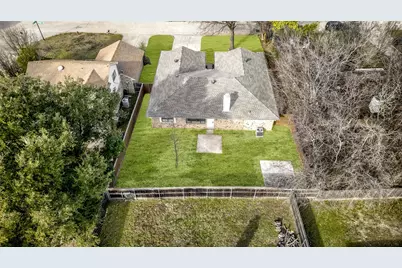 2433 McKensie Lane, Grand Prairie, TX 75052 - Photo 35