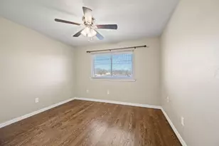 1110 Carrington Ct, Irving, TX 75060 - Photo 17