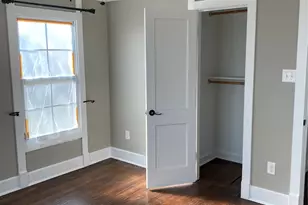 2001 17th St, Garland, TX 75041 - Photo 9