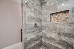 2705 & 2707 S Fox St, Houston, TX 77003 - Photo 19