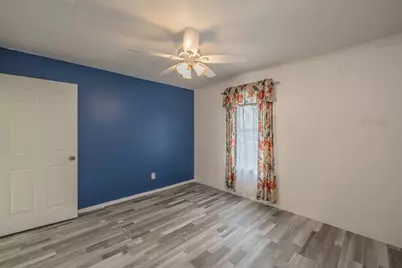 4004 Cypress Springs Drive, Arlington, TX 76001 - Photo 21