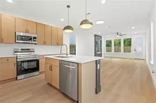 2521 Bethurum Ave, Dallas, TX 75215 - Photo 3