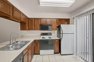 1101 Brighton Dr, Arlington, TX 76012 - Photo 11