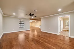 102 Bowie Cove, Gainesville, TX 76240 - Photo 13