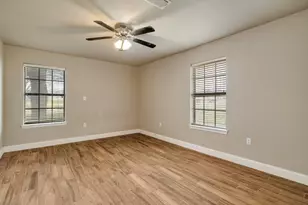 102 Bowie Cove, Gainesville, TX 76240 - Photo 11