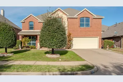 2228 Sparrow Hawk Court, Grand Prairie, TX 75052 - Photo 3