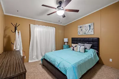 307 Brazos Harbor Drive, Granbury, TX 76048 - Photo 37