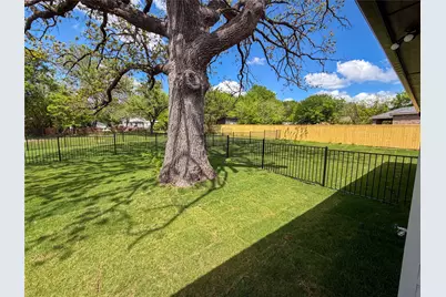411/ 413 W Dulin Street, Sherman, TX 75090 - Photo 17