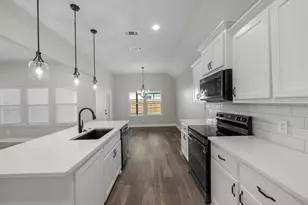 410 Ellis Place Dr, Greenville, TX 75402 - Photo 5