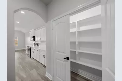 410 Ellis Place Drive, Greenville, TX 75402 - Photo 9