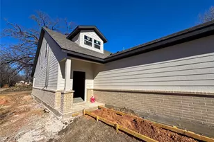 417/ 419 W Dulin St, Sherman, TX 75090 - Photo 3