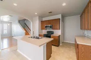 5419 Prairie Ln, Grand Prairie, TX 75052 - Photo 11