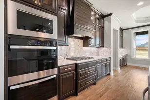 2461 Tyler Wade Trl, Waxahachie, TX 75167 - Photo 9