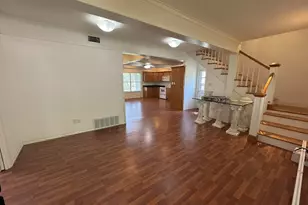 1272 W McNeil St, Stephenville, TX 76401 - Photo 3