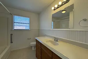 1272 W McNeil St, Stephenville, TX 76401 - Photo 15