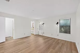 1910 Glen Hill Dr, Carrollton, TX 75007 - Photo 17