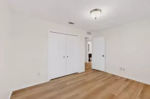 1910 Glen Hill Dr, Carrollton, TX 75007 - Photo 29