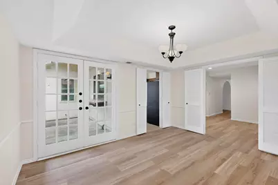 1910 Glen Hill Drive, Carrollton, TX 75007 - Photo 15