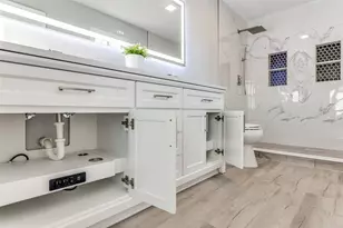 804 Lively St, Bowie, TX 76230 - Photo 17