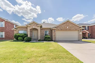5319 Duval Drive, Grand Prairie, TX 75052 - Photo 3