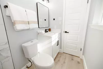 524 Ridgecrest Drive, Lewisville, TX 75067 - Photo 29