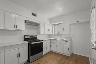 1722 Buena Vista St, Mesquite, TX 75149 - Photo 7