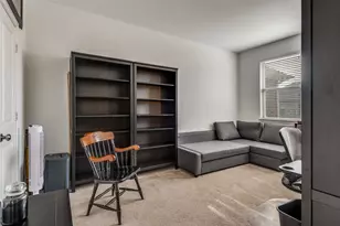 2550 Barnwood Ln, Garland, TX 75042 - Photo 17