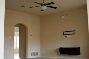 1733 Sully Ct, Stephenville, TX 76401 - Photo 3