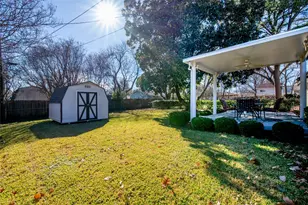 2002 Finley Rd, Irving, TX 75062 - Photo 19