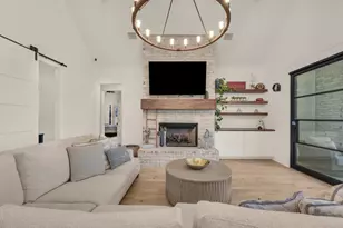 374 Glade Valley Rd, Azle, TX 76020 - Photo 13