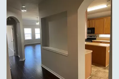 5908 Meadowglen Drive, Denton, TX 76226 - Photo 5