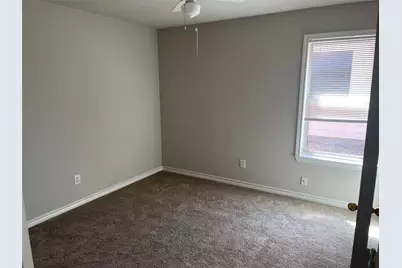 5908 Meadowglen Drive, Denton, TX 76226 - Photo 9
