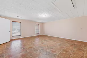 504 Debra Dr, Mesquite, TX 75149 - Photo 5