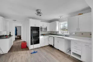 908 Harrison Dr, Kennedale, TX 76060 - Photo 9