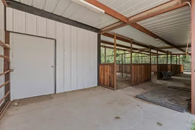 2323 County Road 513, Stephenville, TX 76401 - Photo 29