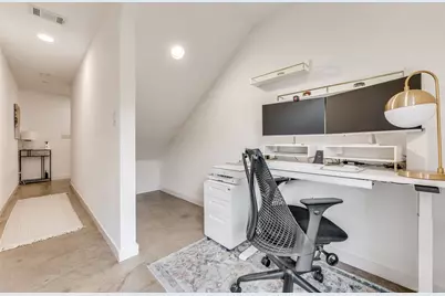 5706 Lindell Avenue #B, Dallas, TX 75206 - Photo 21