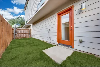 5706 Lindell Avenue #B, Dallas, TX 75206 - Photo 23