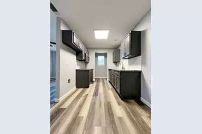1008 S Retta Street, Fort Worth, TX 76111 - Photo 7