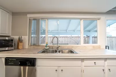 3124 Barton Road, Carrollton, TX 75007 - Photo 23