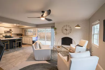 3124 Barton Road, Carrollton, TX 75007 - Photo 15